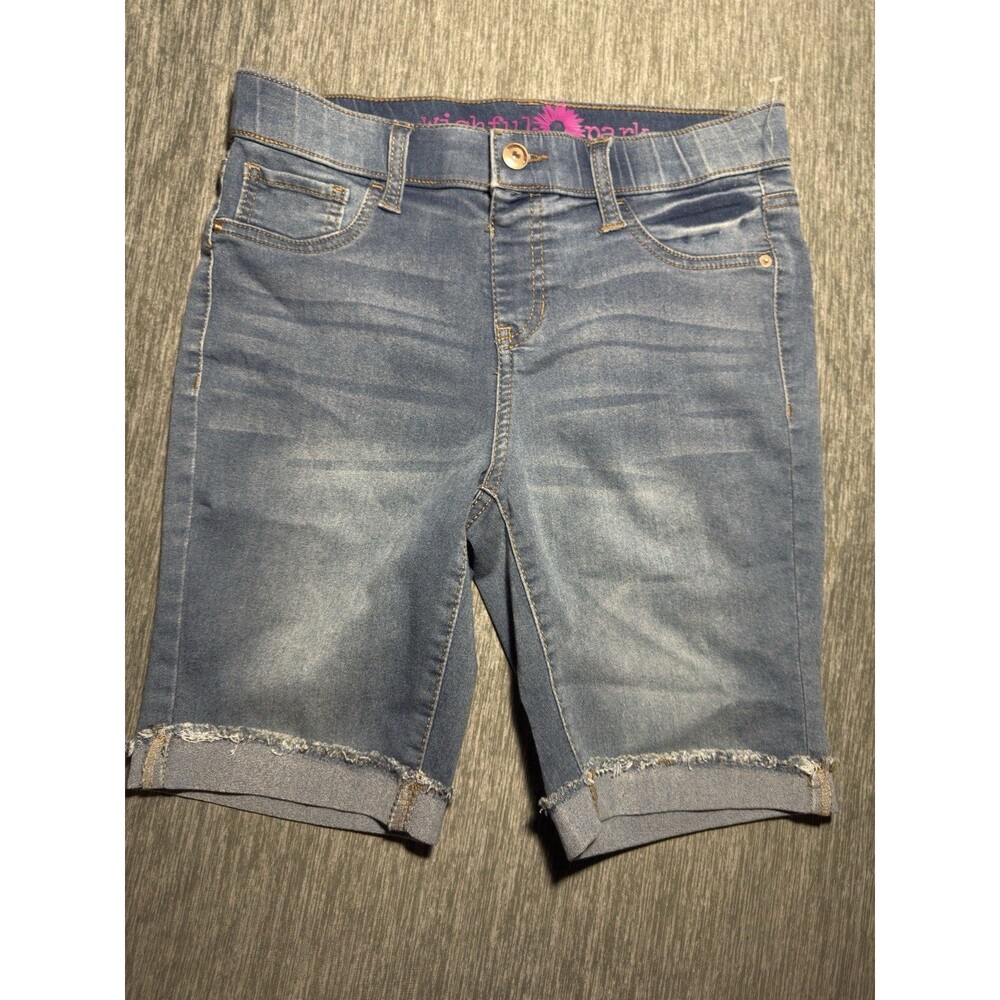 Women’s Size Medium Pull On Denim Shorts Light Blue Approx. 8” Inseam NEW
